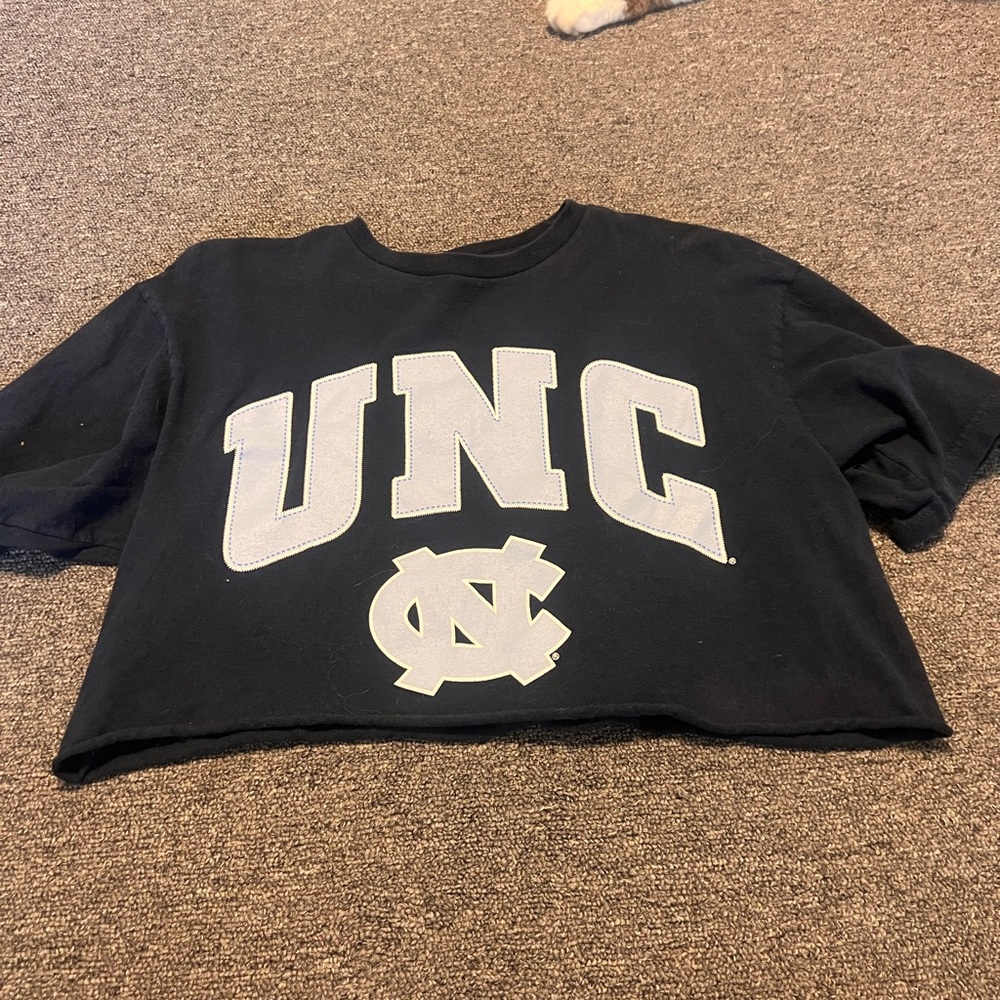 UNC Navy Cropped T-Shirt